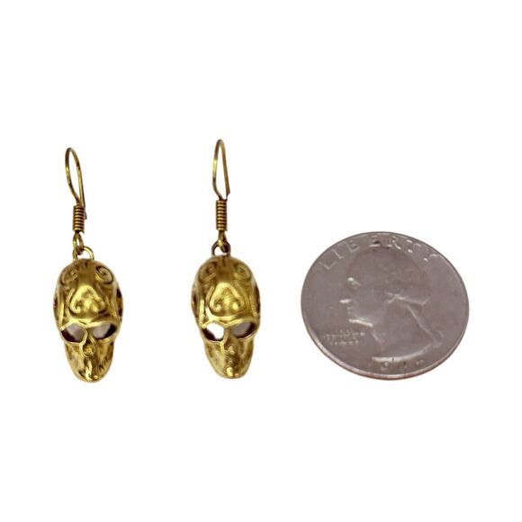 Vintage Gold-Tone Skull Dangle Earrings 1" Rock Punk Skully Goth Halloween - Picture 7 of 9